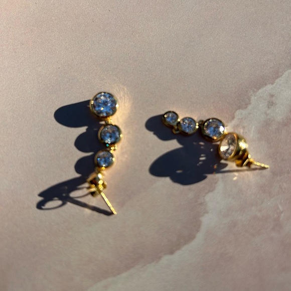 NWT Completed Works 💎 Cubic Zirconia & Gold Asymmetrical Crystal Drop Earrings - Picture 14 of 16